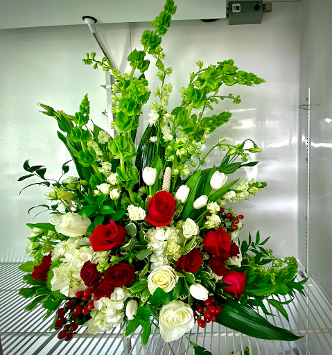 Florist «Flowers Of Marietta», reviews and photos, 1100 Johnson Ferry Rd #250B, Marietta, GA 30068, USA