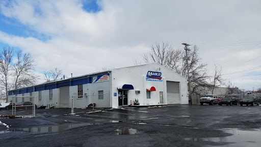 Auto Body Shop «Maaco Collision Repair & Auto Painting», reviews and photos, 1277 Manheim Pike, Lancaster, PA 17601, USA