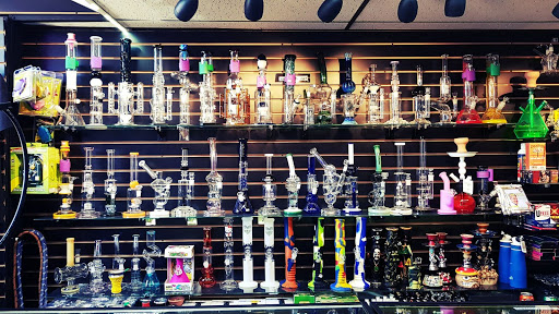 Vaporizer Store «Kloud King Smoke Shop», reviews and photos, 957 Broadway, Everett, MA 02149, USA