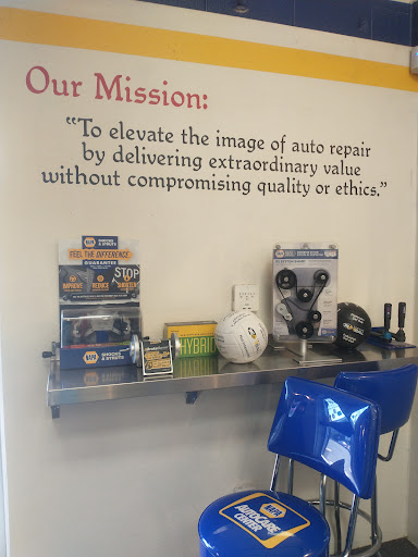 Auto Repair Shop «Aero Auto Repair», reviews and photos, 9756 Aero Dr, San Diego, CA 92123, USA