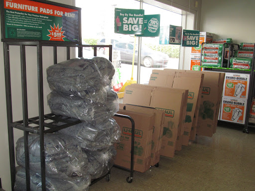 Truck Rental Agency «U-Haul Moving & Storage», reviews and photos, 911 W Gate City Blvd, Greensboro, NC 27403, USA