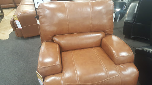 Clothing Store «Burlington Coat Factory», reviews and photos, 8320 S Cicero Ave, Burbank, IL 60459, USA