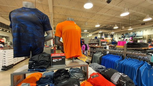 Clothing Store «Under Armour Factory House», reviews and photos, 12801 W Sunrise Blvd #429, Sunrise, FL 33323, USA