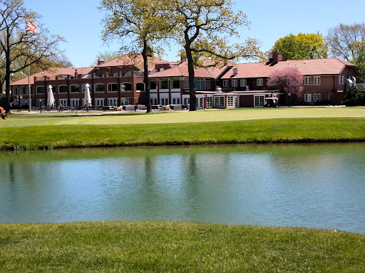 Country Club «Oak Park Country Club», reviews and photos, 2001 Thatcher Ave, River Grove, IL 60171, USA