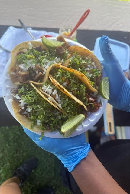 Las Tres Coronas Taqueria