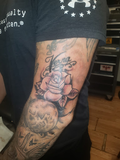 Explore native american tattoo ideas, creative tattoo ideas in Export, available at Patriotic pain tattoo