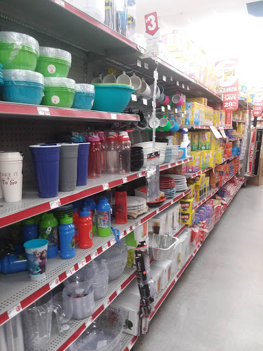 Dollar Store «FAMILY DOLLAR», reviews and photos, 401 Clinton Street, Woonsocket, RI 02895, USA