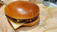 Cheeseburger du Restauration rapide McDonald's à Évry-Courcouronnes - n°3