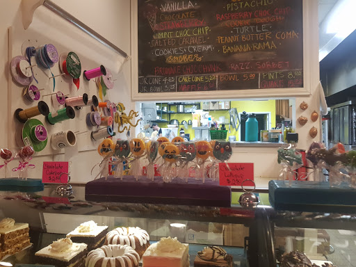 Pastry Shop «Luckhaus & Brubaker Sweets & Treats», reviews and photos, 1939 Maybank Hwy, Charleston, SC 29412, USA