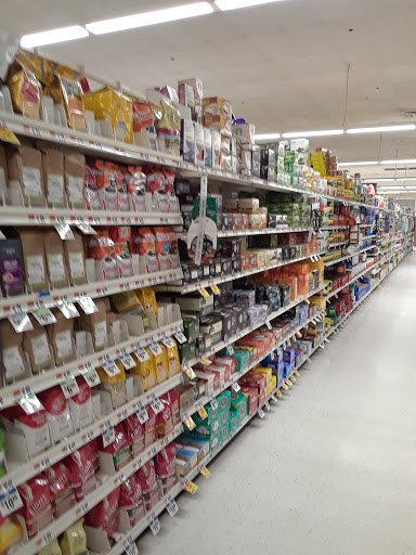 Grocery Store «Stop & Shop», reviews and photos, 111 Vredenburgh Ave, Yonkers, NY 10704, USA