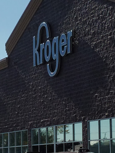 Grocery Store «Kroger», reviews and photos, 310 W North St, Kendallville, IN 46755, USA