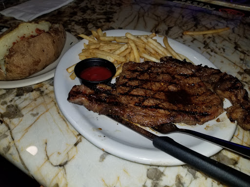 Bar & Grill «Stadium Bar & Grill», reviews and photos, 1428 Spring Cypress Rd, Spring, TX 77373, USA