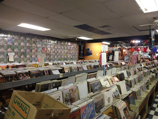 Record Store «POPS Resale», reviews and photos, 1423 Leestown Rd B, Lexington, KY 40511, USA