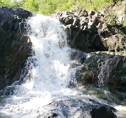 น้ำตกตาดซาววา Tat Sao Wa Waterfall