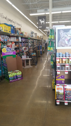Pet Supply Store «Pet Supplies Plus», reviews and photos, 375 Paterson Ave #105, Wallington, NJ 07057, USA