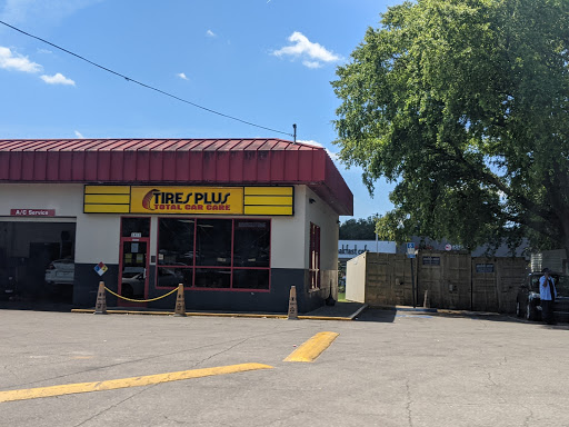 Tire Shop «Tires Plus», reviews and photos, 1917 W Tennessee St, Tallahassee, FL 32304, USA