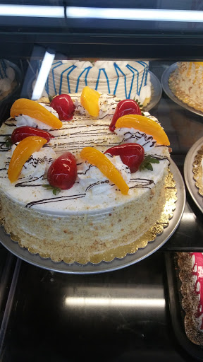 Supermarket «La Superior», reviews and photos, 700 Gray Ave, Yuba City, CA 95991, USA