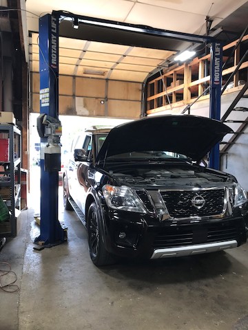 Auto Repair Shop «Northwest Frame & Alignment», reviews and photos, 10805 Andrade Dr, Zionsville, IN 46077, USA