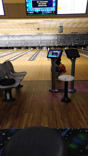 Bowling Alley «Fort Eustis Bowling Center», reviews and photos, 675 Dickman St, Fort Eustis, VA 23604, USA