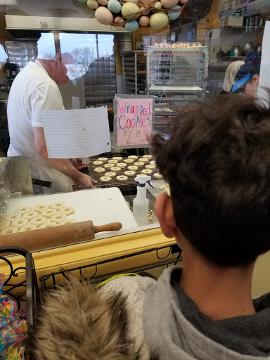 Donut Shop «Munster Donuts», reviews and photos, 8314 Calumet Ave, Munster, IN 46321, USA