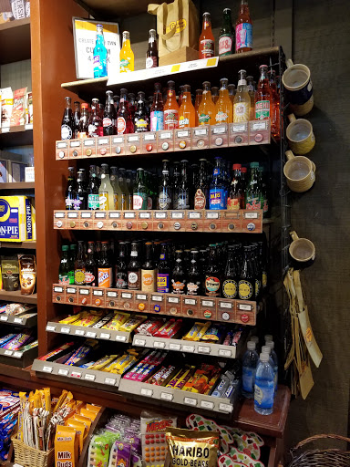 American Restaurant «Cracker Barrel Old Country Store», reviews and photos, 30 Research Dr, Milford, CT 06460, USA