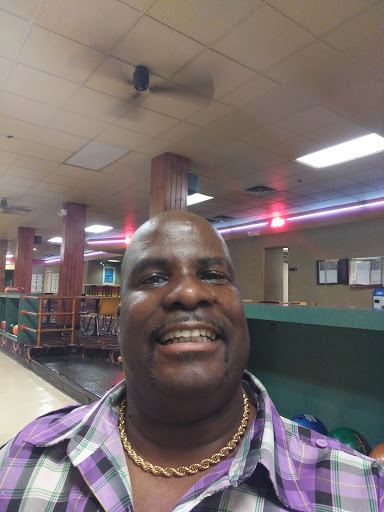 Bowling Alley «Burr Oak Bowl», reviews and photos, 3030 Burr Oak Ave, Blue Island, IL 60406, USA