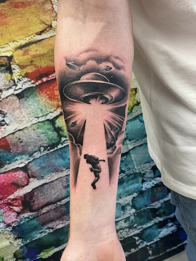 Explore mother daughter butterfly tattoo ideas, creative tattoo ideas in Altoona, available at Horizon Tattoo Studio Inc
