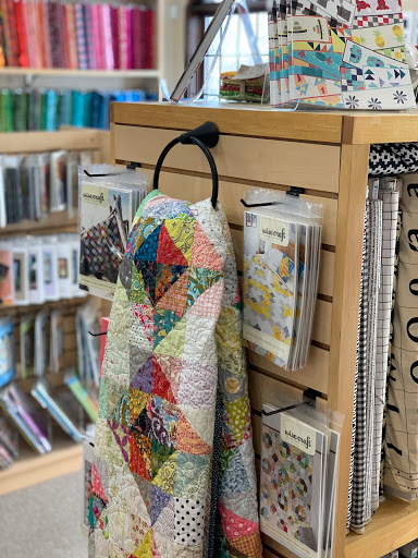 Quilt Shop «Gossypium Quilt Shop», reviews and photos, 355 NW Gilman Blvd #102, Issaquah, WA 98027, USA