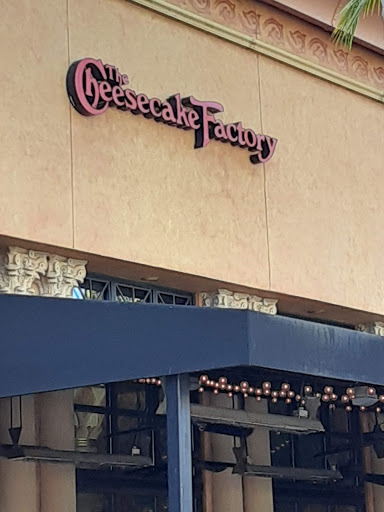 Restaurant «The Cheesecake Factory», reviews and photos, 11800 Lake Victoria Gardens Ave, Palm Beach Gardens, FL 33410, USA