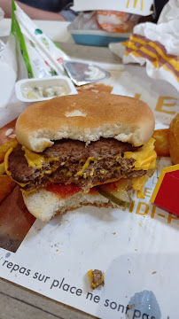 Cheeseburger du Restauration rapide McDonald's Porte de la Villette à Paris - n°5