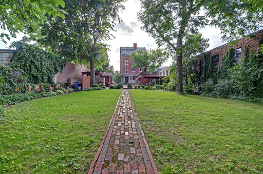 Wedding Venue «Isaac Taylor Garden Event Venue in New Bern», reviews and photos, 228 Craven St, New Bern, NC 28560, USA