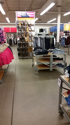 Clothing Store «Old Navy», reviews and photos, 1263 Promenade Pl, Eagan, MN 55121, USA
