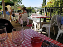 Atmosphère du Restaurant français Chez Gégène à Joinville-le-Pont - n°12