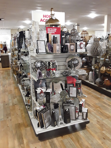 Department Store «HomeGoods», reviews and photos, 2150 3rd St S, Jacksonville Beach, FL 32250, USA