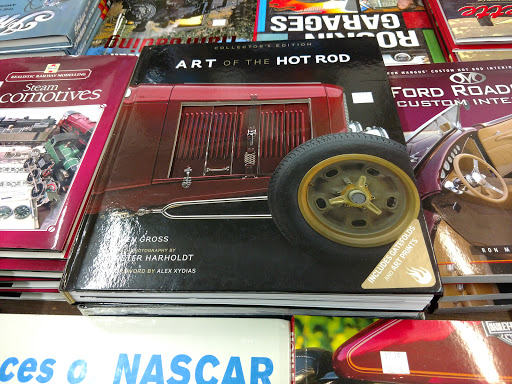 Book Store «Village Bookshop», reviews and photos, 2424 W Dublin Granville Rd, Columbus, OH 43235, USA