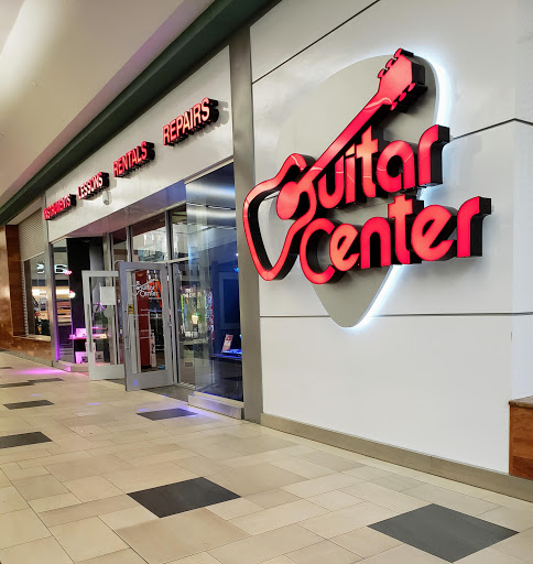 Shopping Mall «Rivergate Mall», reviews and photos, 1000 Rivergate Pkwy #1, Goodlettsville, TN 37072, USA