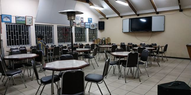 Opiniones de Sede Club Social y Deportivo Católica Arenal en Talcahuano - Campo de fútbol