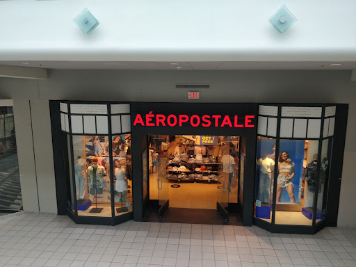 Shopping Mall «Emerald Square», reviews and photos, 999 S Washington St, North Attleborough, MA 02760, USA