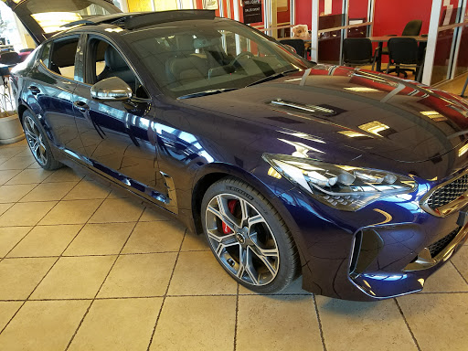 Car Dealer «Friendly Kia», reviews and photos, 5819 US-19, New Port Richey, FL 34652, USA