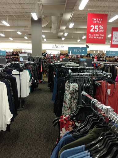 Department Store «Nordstrom Rack North Point MarketCenter», reviews and photos, 6200 North Point Pkwy, Alpharetta, GA 30022, USA