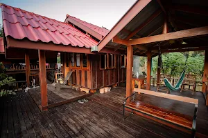 บ้านนาเพ็ญ โฮมสเตย์ Baannapen Homestay and café image