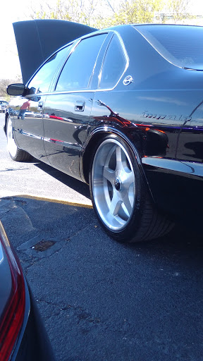 Auto Body Shop «Abels Body & Paint Shop Inc», reviews and photos, 103 Blanco Rd, San Antonio, TX 78212, USA