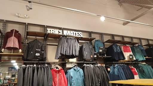 Clothing Store «The North Face», reviews and photos, 1001 N Arney Rd Ste 900, Woodburn, OR 97071, USA