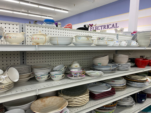 Thrift Store «Goodwill», reviews and photos, 1371 OR-99W, McMinnville, OR 97128, USA