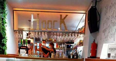 The Hook Pub - Calle Gral. Mas de Gaminde, 39, 35006 Las Palmas de Gran Canaria, Las Palmas, Spain