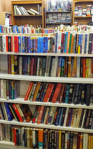 Non-Profit Organization «Society of St. Vincent de Paul - Mesa Thrift Store», reviews and photos, 2352 W Main St, Mesa, AZ 85201, USA