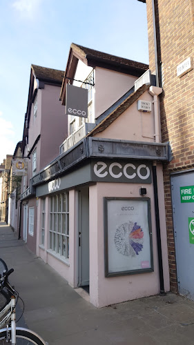 ECCO Oxford Hall Street - Shoe store