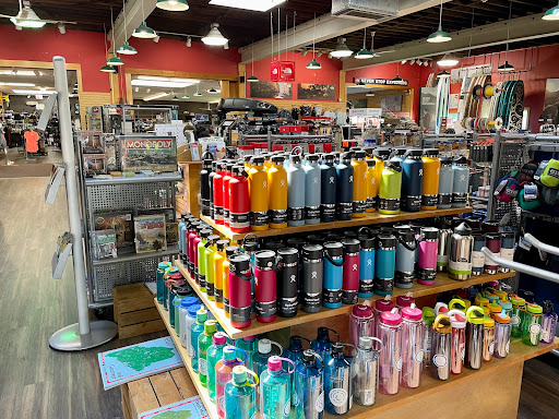 Cadillac Mountain Sports, 32 High St, Ellsworth, ME 04605, USA, 