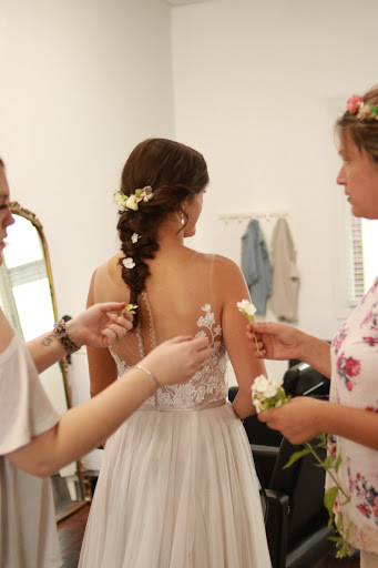 Beauty Salon «Salon Underground», reviews and photos, 8071 Main St, Dexter, MI 48130, USA