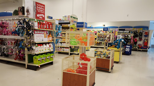 Pet Supply Store «PetSmart», reviews and photos, 650 Commerce Blvd, Scranton, PA 18519, USA